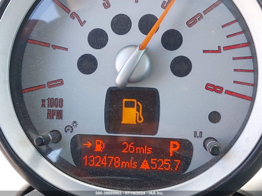 2008 Mini Cooper VIN: WMWMF33508TT62569 Lot: 39889982