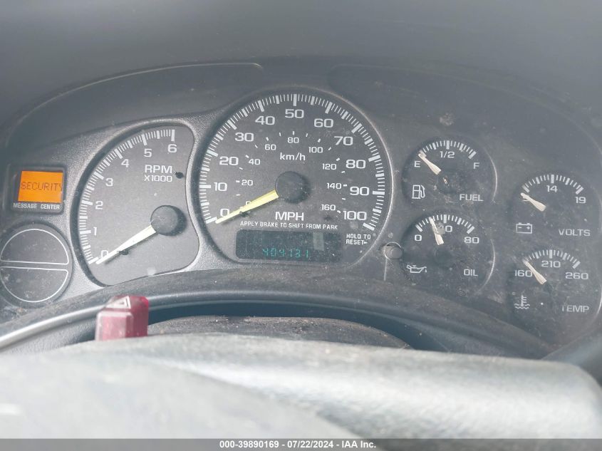 2001 Chevrolet Tahoe Ls VIN: 1GNEC13T41J113882 Lot: 39890169