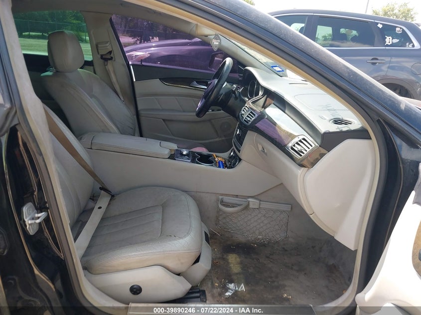 2012 Mercedes-Benz Cls 550 VIN: WDDLJ7DB9CA007838 Lot: 39890246
