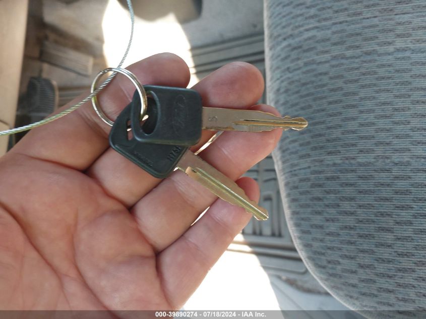 1997 Ford F-150 Lariat/Xl/Xlt VIN: 1FTDX1868VKC89491 Lot: 39890274