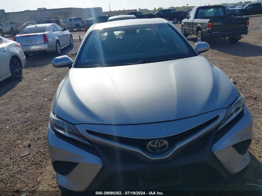 4T1B11HK7JU634753 2018 Toyota Camry Se