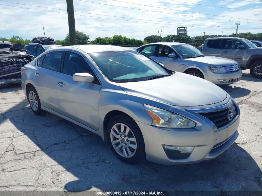 1N4AL3AP2FC288609 2015 NISSAN ALTIMA - Image 1