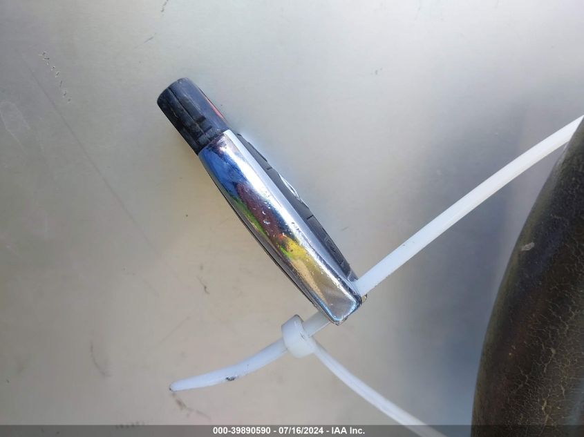 2011 Mercedes-Benz E 350 VIN: WDDKJ5GB4BF090267 Lot: 39890590