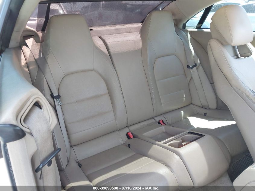 2011 Mercedes-Benz E 350 VIN: WDDKJ5GB4BF090267 Lot: 39890590