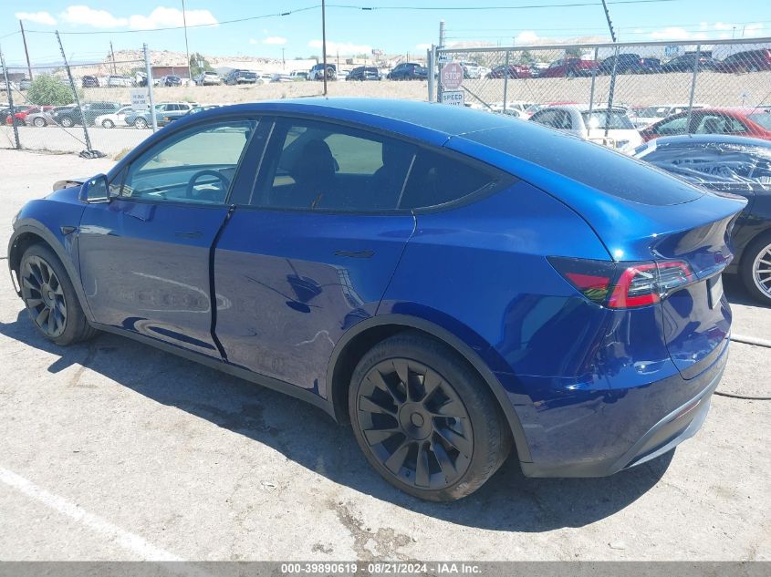 2022 Tesla Model Y VIN: 7SAYGAEE6NF365531 Lot: 39890619