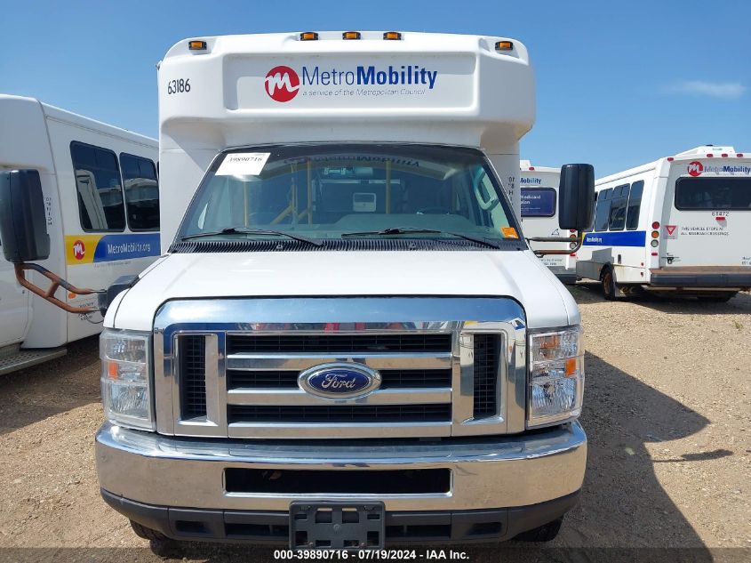 2017 Ford Econoline E450 Super Duty Cutwy Van VIN: 1FDFE4FS1HDC33624 Lot: 39890716