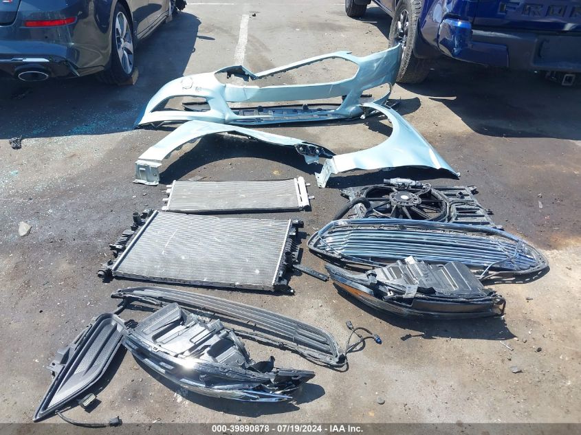 2014 Ford Fusion Hybrid Se VIN: 3FA6P0LU8ER379265 Lot: 39890878