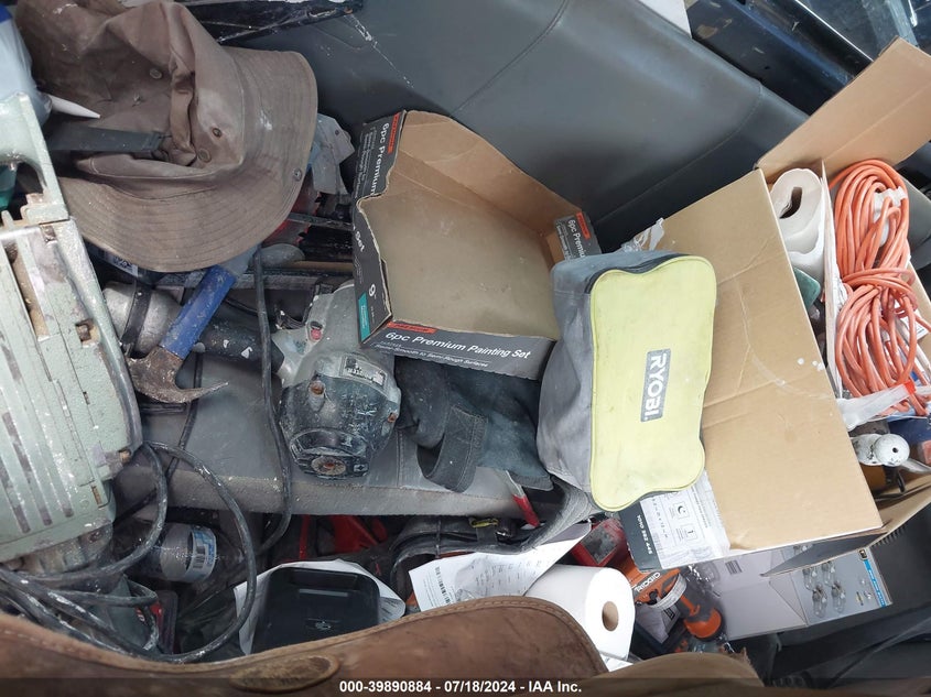 2006 Ford F-250 Lariat/Xl/Xlt VIN: 1FTSX21586EA99995 Lot: 39890884