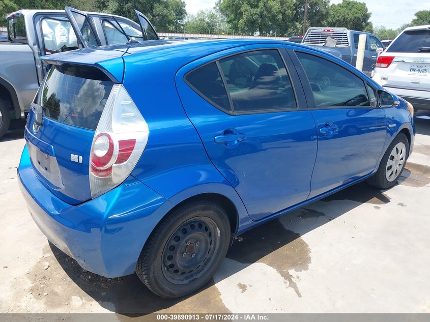 2014 Toyota Prius C Two VIN: JTDKDTB31E1564182 Lot: 39890913