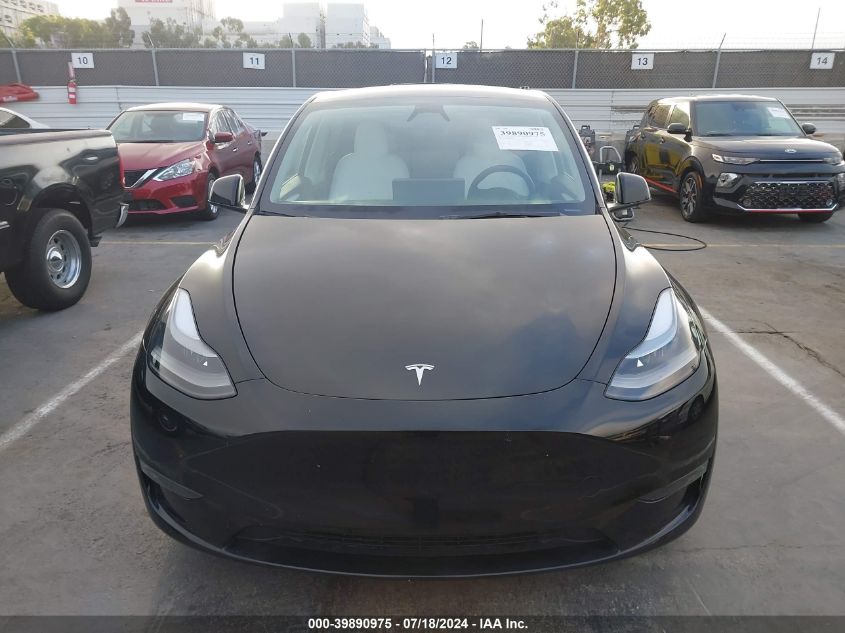 2023 Tesla Model Y VIN: 7SAYGDEF2PF968649 Lot: 39890975