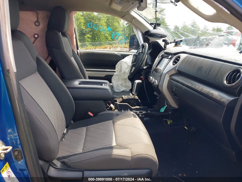 2016 TOYOTA TUNDRA SR5 5.7L V8 - 5TFUY5F12GX538448