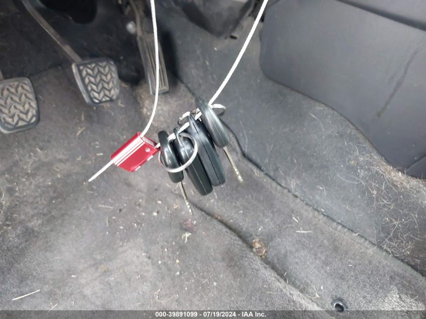 2005 Toyota Corolla Matrix Xr VIN: 2T1KR32E35C475020 Lot: 39891099