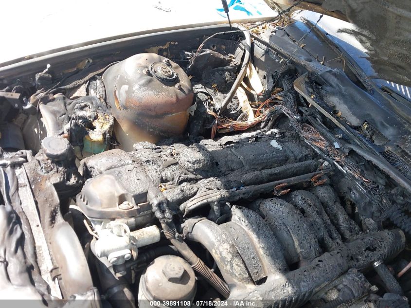 1999 BMW 323Ic VIN: WBABJ8336XEM23752 Lot: 39891108