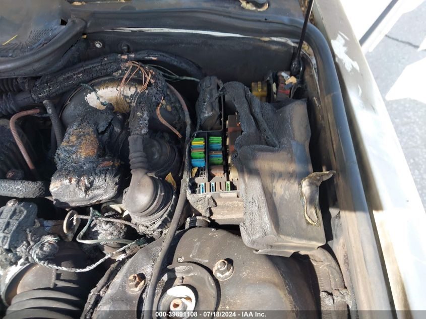 1999 BMW 323Ic VIN: WBABJ8336XEM23752 Lot: 39891108