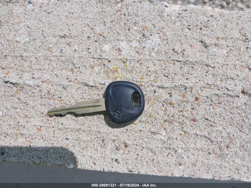 2003 Hyundai Sonata Gl VIN: KMHWF25S13A799909 Lot: 39891321