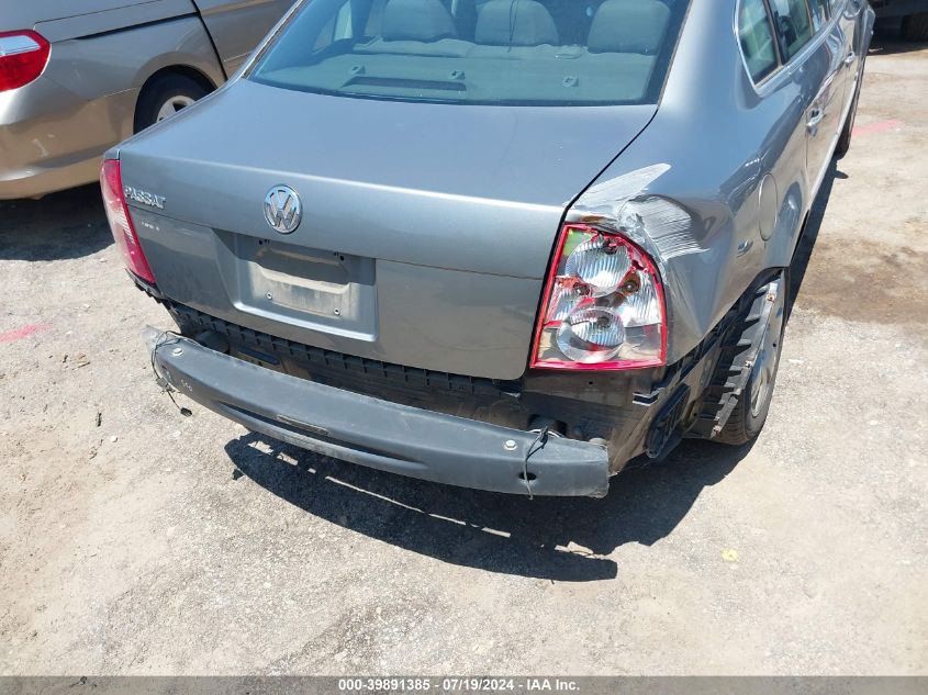 2005 Volkswagen Passat Gl VIN: WVWMD63B35E008741 Lot: 39891385