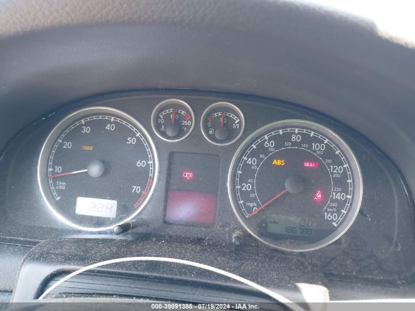 2005 Volkswagen Passat Gl VIN: WVWMD63B35E008741 Lot: 39891385