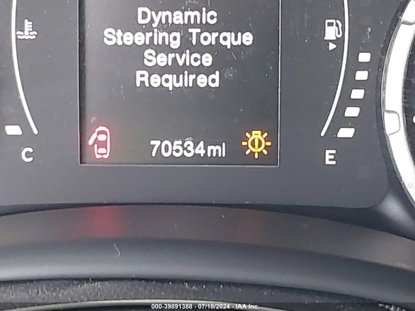 2015 Jeep Renegade Latitude VIN: ZACCJABT4FPC26665 Lot: 39891388