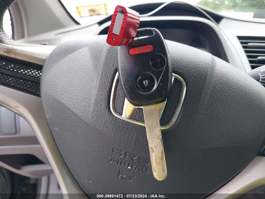 2009 Honda Civic Lx VIN: 2HGFG12609H521646 Lot: 39891472