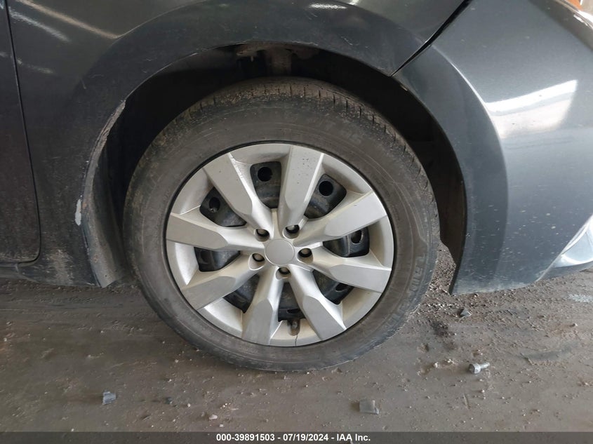 2014 TOYOTA COROLLA LE - 5YFBURHE4EP105509