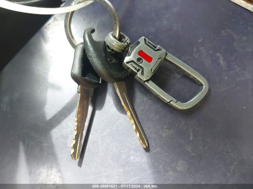 2005 GMC New Sierra C1500 VIN: 1GTEC14X75Z232804 Lot: 39891621