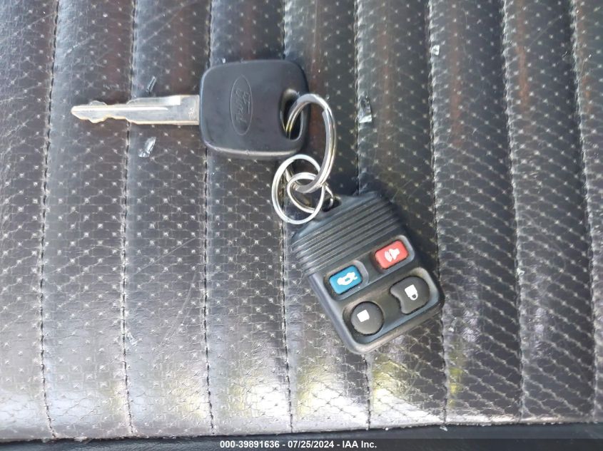 2003 Ford Mustang Mach I VIN: 1FAFP42R33F436924 Lot: 39891636