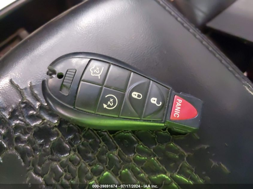 2011 Jeep Grand Cherokee Laredo VIN: 1J4RR4GG1BC632072 Lot: 39891674