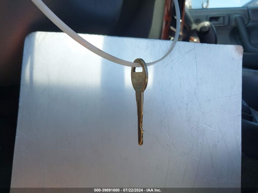 1999 Honda Passport Ex/Lx VIN: 4S6CK58W1X4426007 Lot: 39891680