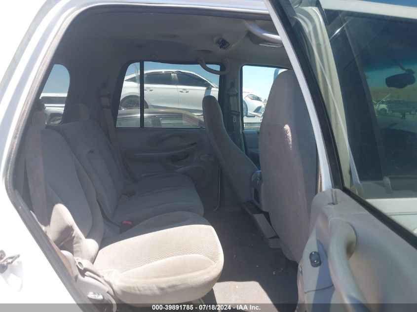 2000 Ford Expedition Xlt VIN: 1FMRU1664YLC22284 Lot: 39891785