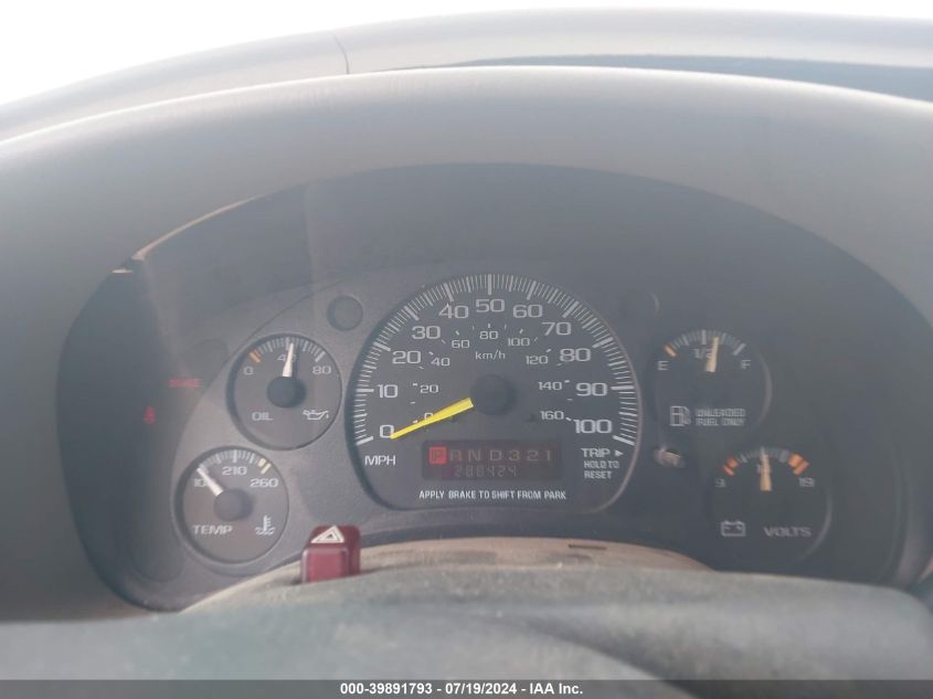 2000 Chevrolet Astro VIN: 1GNDM19WXYB174748 Lot: 39891793