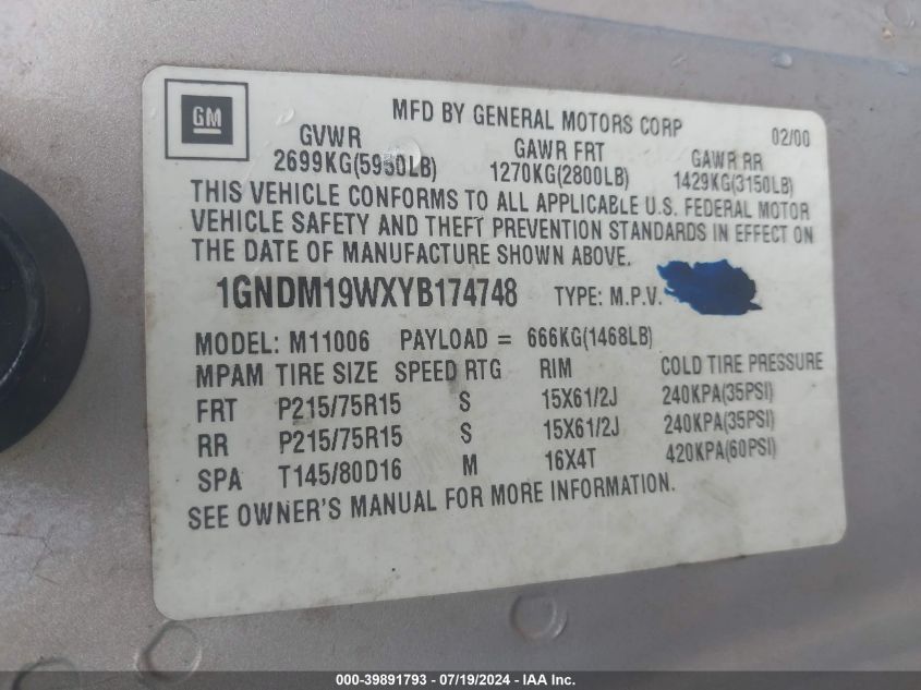 2000 Chevrolet Astro VIN: 1GNDM19WXYB174748 Lot: 39891793