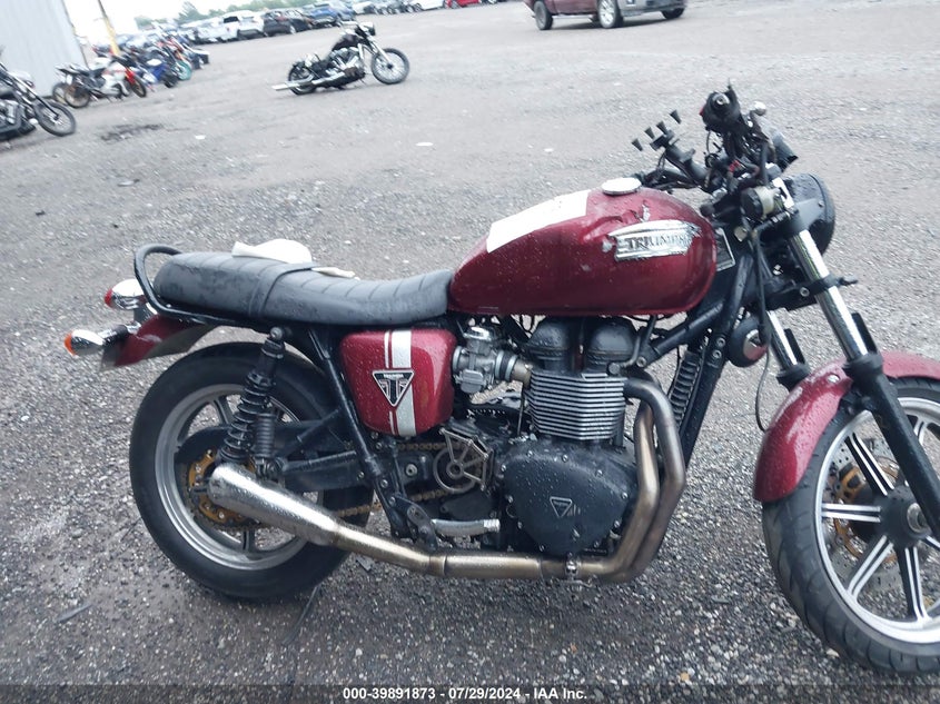 2014 TRIUMPH MOTORCYCLE BONNEVILLE - SMT900K11ET644059
