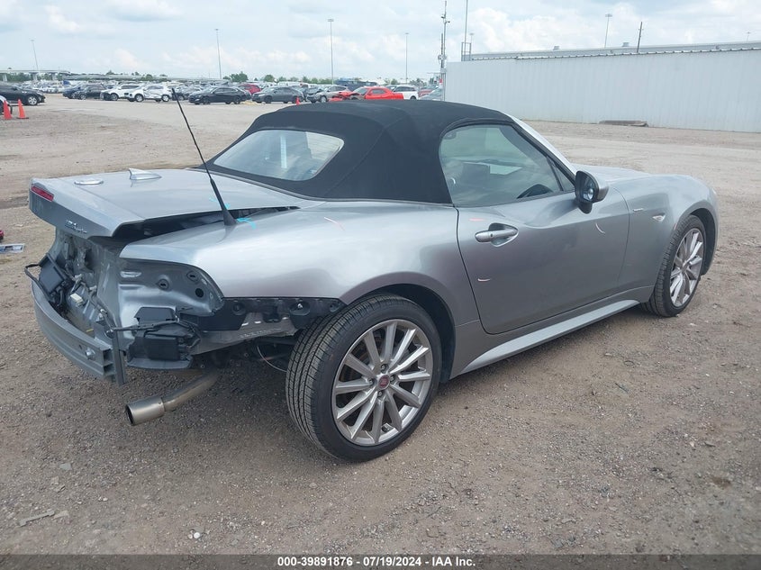 VIN JC1NFAEK7H0122111 2017 FIAT 124 SPIDER LUSSO