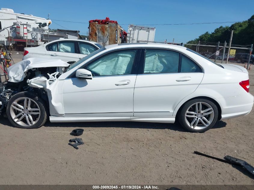 2013 Mercedes-Benz C 300 4Matic VIN: WDDGF8AB2DR287182 Lot: 39892045