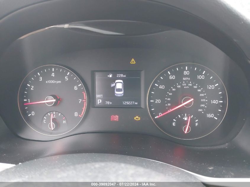 2017 Kia Cadenza Premium VIN: KNALC4J14H5039429 Lot: 39892047