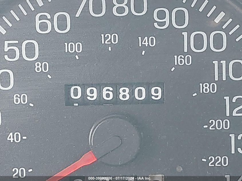 2000 Ford Crown Victoria Police Interceptor VIN: 2FAFP71W3YX167005 Lot: 39892200