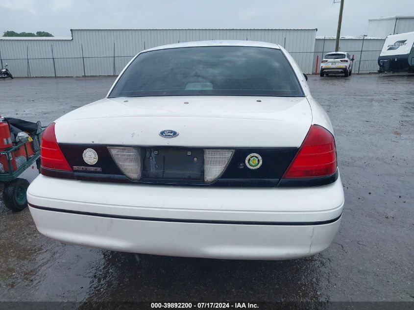 2000 Ford Crown Victoria Police Interceptor VIN: 2FAFP71W3YX167005 Lot: 39892200
