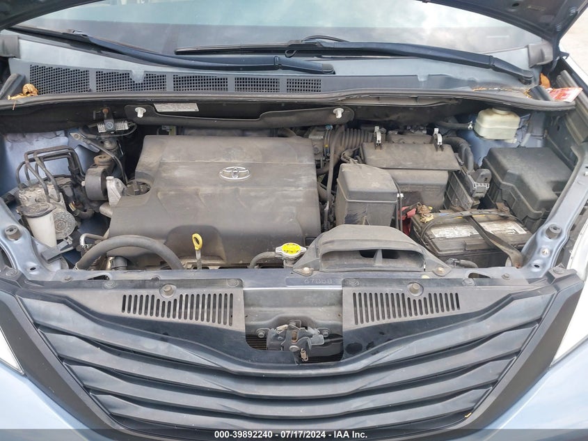 2015 Toyota Sienna L 7 Passenger VIN: 5TDZK3DC2FS673496 Lot: 39892240