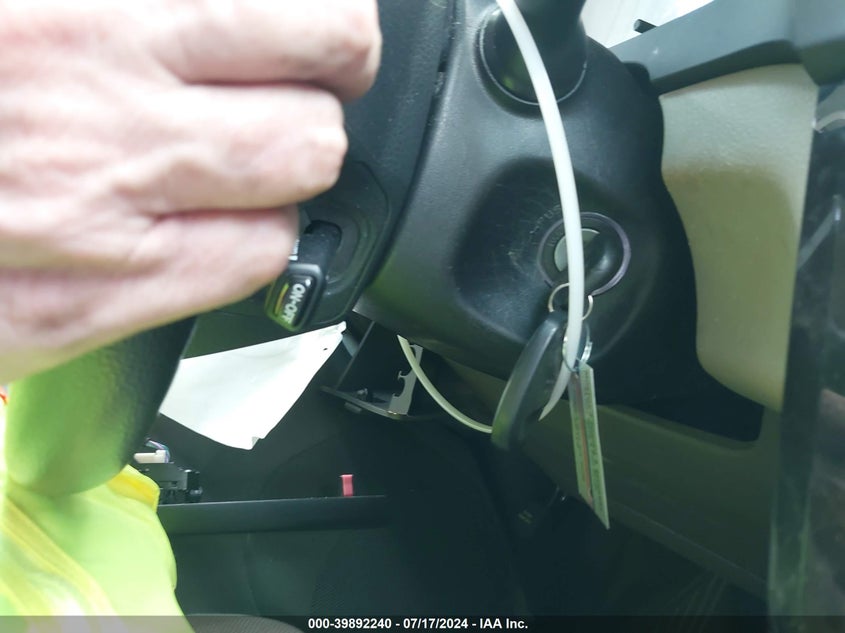 2015 Toyota Sienna L 7 Passenger VIN: 5TDZK3DC2FS673496 Lot: 39892240