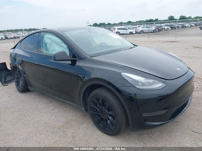 7SAYGDED8RF022380 2024 TESLA MODEL Y - Image 1