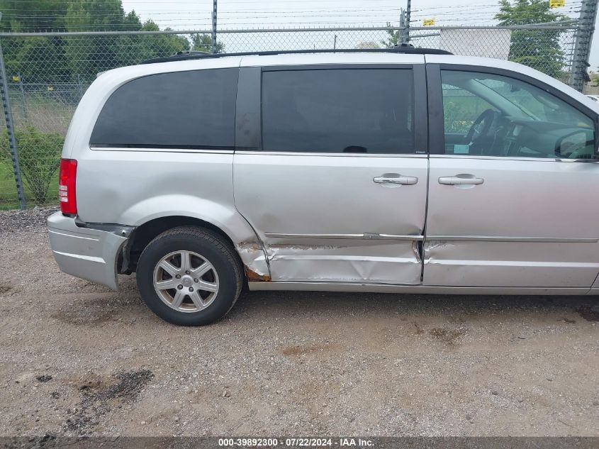 2010 Chrysler Town & Country Touring Plus VIN: 2A4RR8DX7AR361469 Lot: 39892300