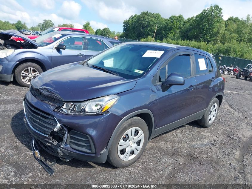 3GNCJKSB2JL317519 2018 CHEVROLET TRAX - Image 2