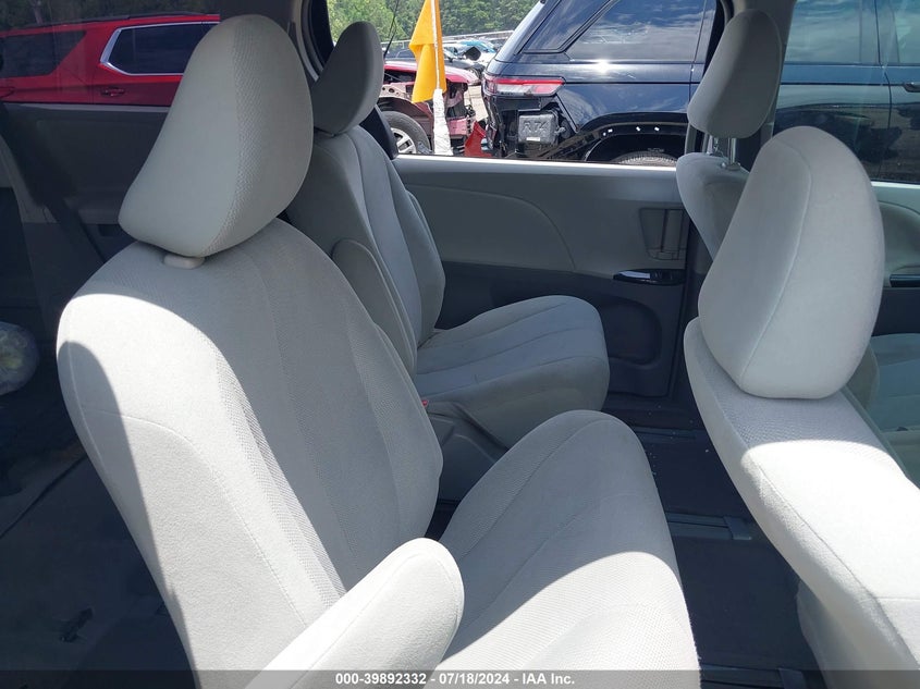 2012 Toyota Sienna Base V6 7 Passenger VIN: 5TDZK3DC5CS253274 Lot: 39892332