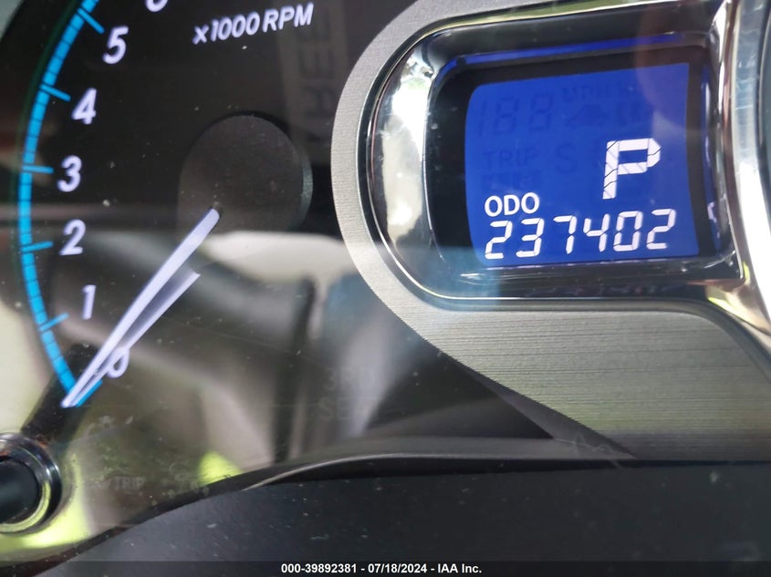 2011 Toyota Sienna Xle V6 VIN: 5TDYK3DC0BS011485 Lot: 39892381