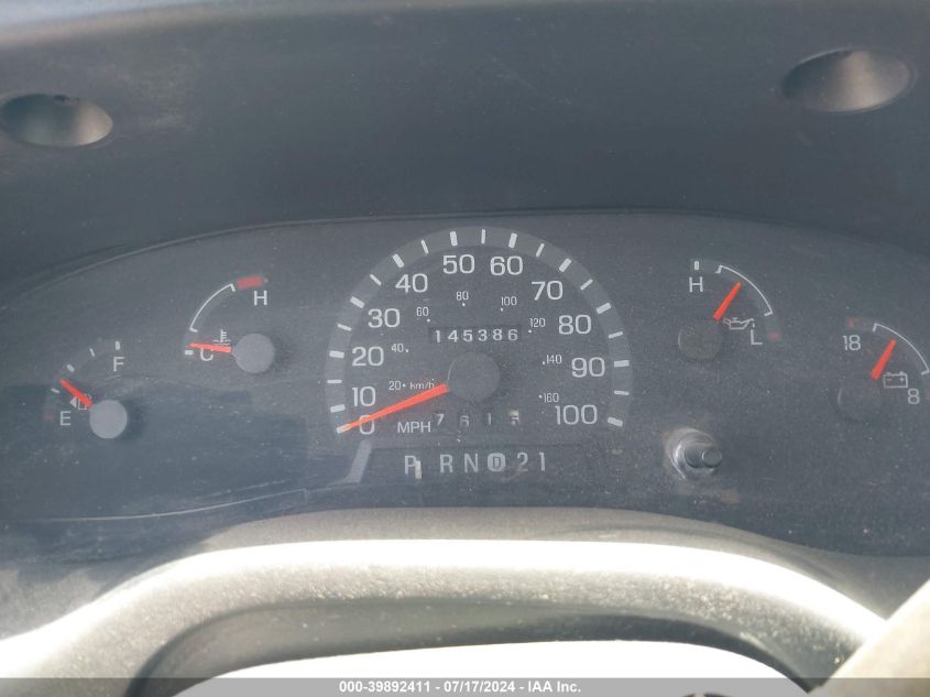 1998 Ford E-250 Commercial/Recreational VIN: 1FTNE24L2WHB99232 Lot: 39892411