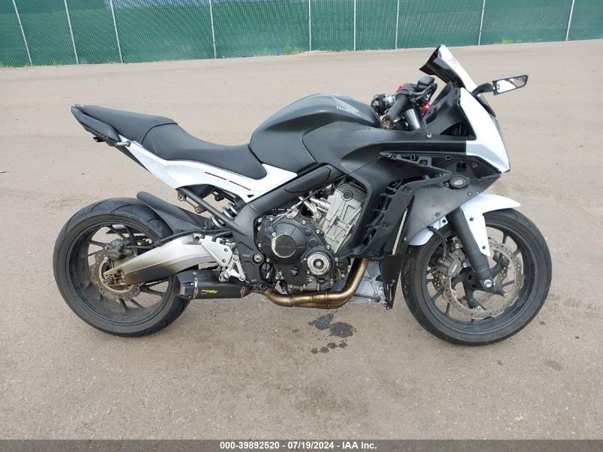 2014 Honda Cbr650 F VIN: MLHRC7402E5000123 Lot: 39892520