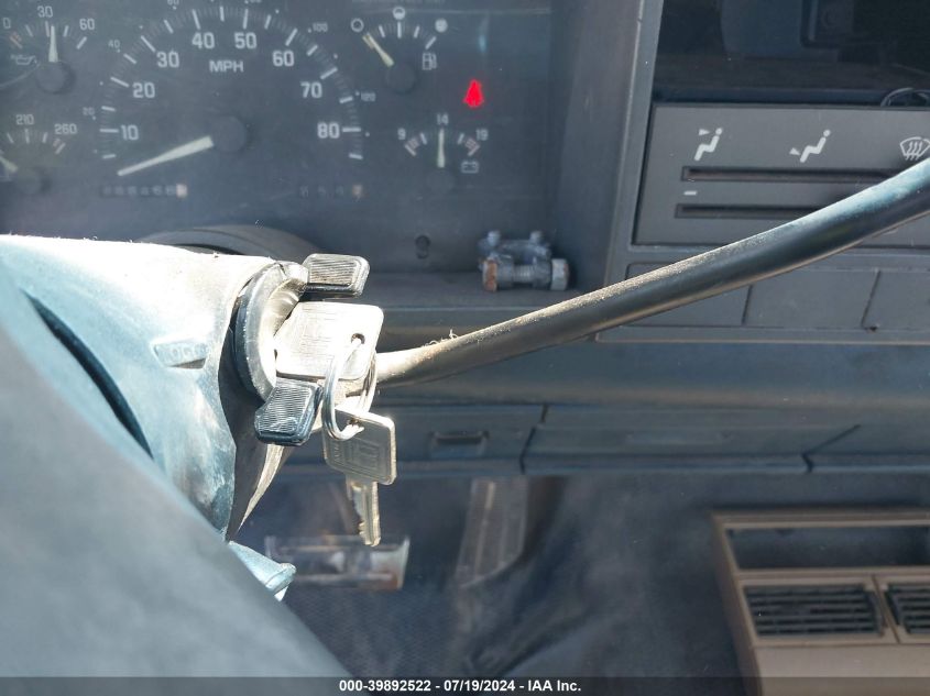 1992 Chevrolet Gmt-400 C2500 VIN: 1GBGC24K1NE181816 Lot: 39892522