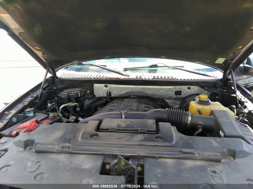 2017 Ford Expedition Xlt VIN: 1FMJU1HT0HEA52686 Lot: 39892536