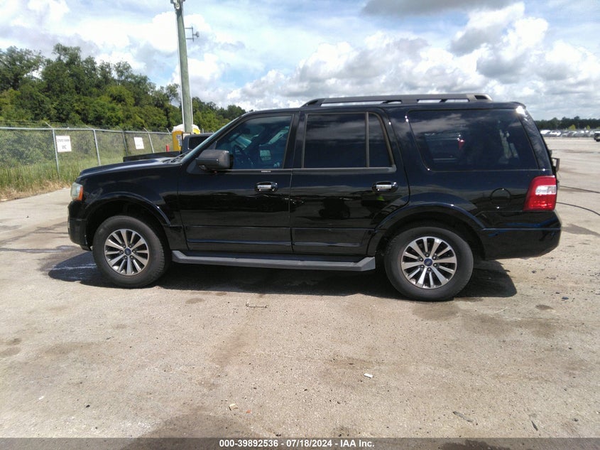 2017 Ford Expedition Xlt VIN: 1FMJU1HT0HEA52686 Lot: 39892536