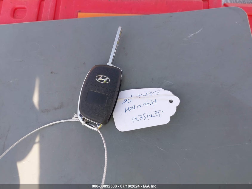 2014 Hyundai Santa Fe Sport 2.4L VIN: 5XYZT3LB4EG193753 Lot: 39892538